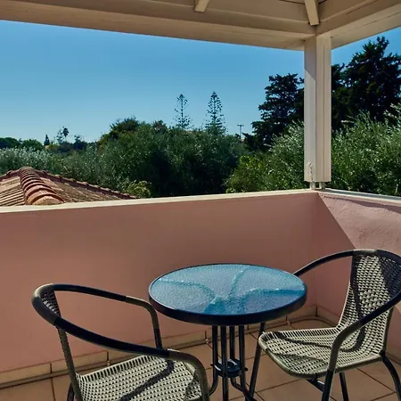 Periyali With Private Pools Vila *