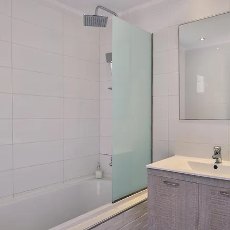 Vila Periyali With Private Pools *