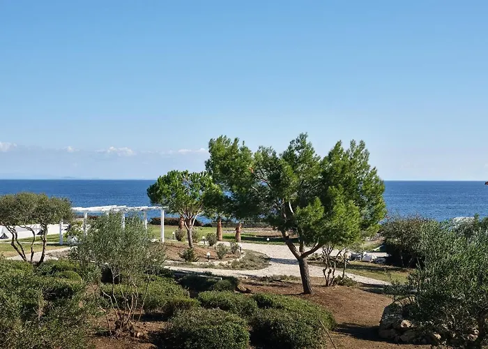Periyali With Private Pools Villa
