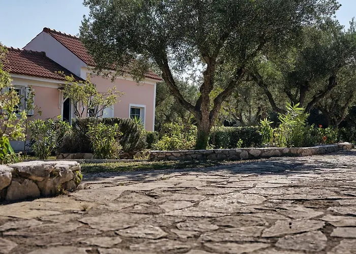 Villa Periyali With Private Pools Vasilikí