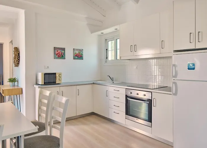 Periyali With Private Pools * Vasilikí