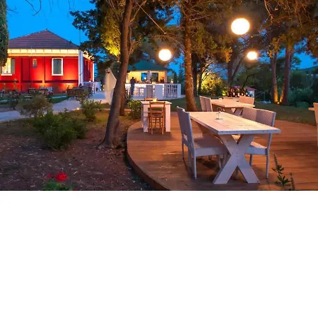 Periyali With Private Pools *