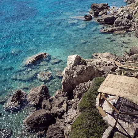 Periyali With Private Pools Vasilikí