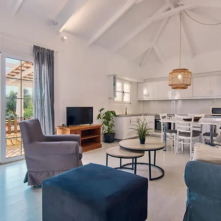 Periyali With Private Pools * Vasilikí