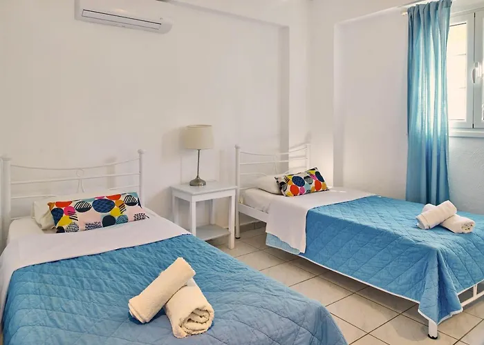 Periyali With Private Pools Vila